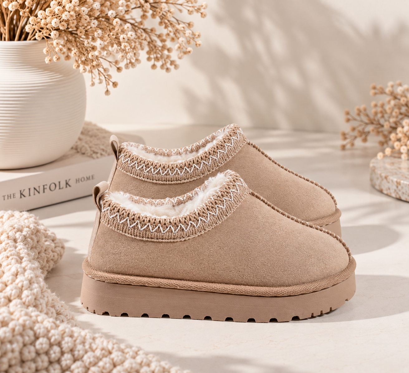 Mini boots laag beige
